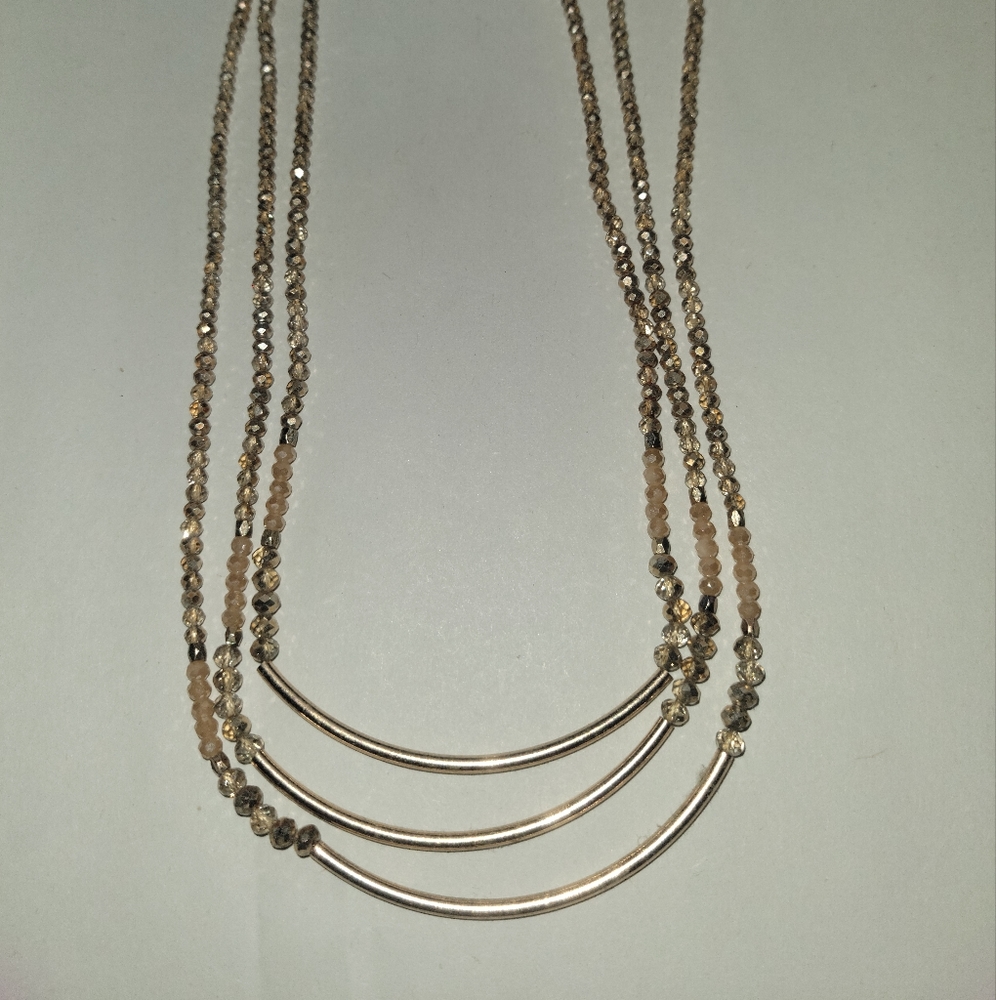 Loft gold necklace